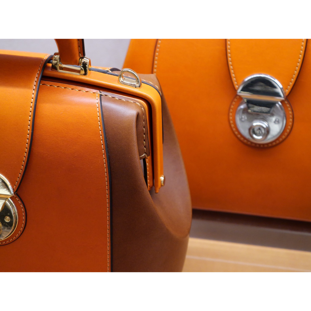 Minidales Bag "Franc" Modelo de Buttero de Laturidade italiana