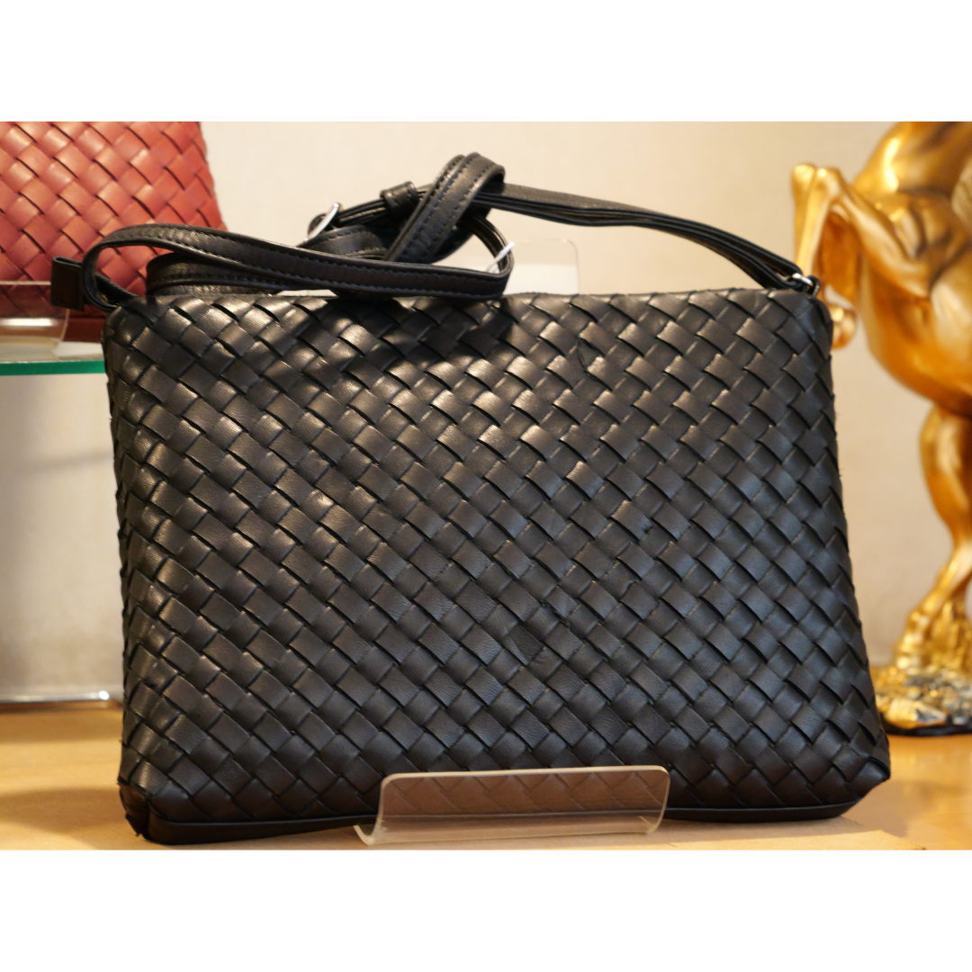 말 가죽 메쉬 숄더백