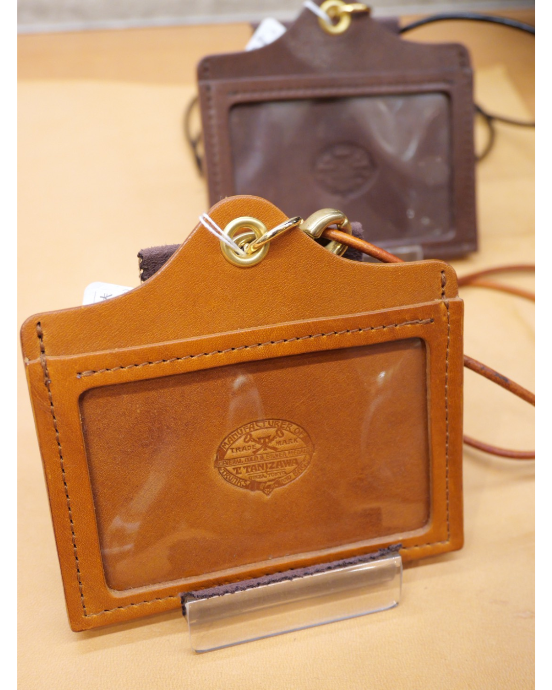 Estuche de identificación de cuero tochigi