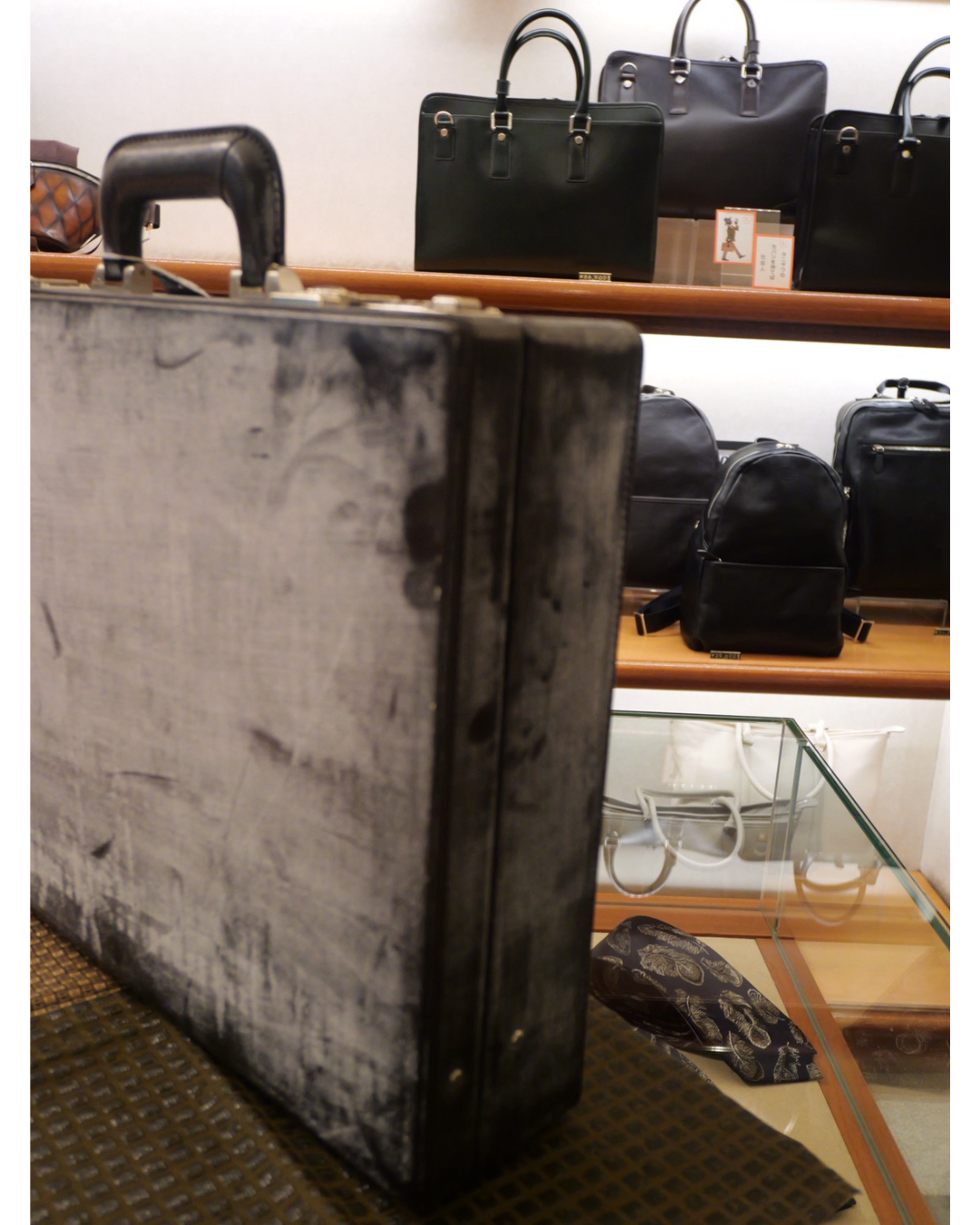 ブライドルレザーアタッシュケース