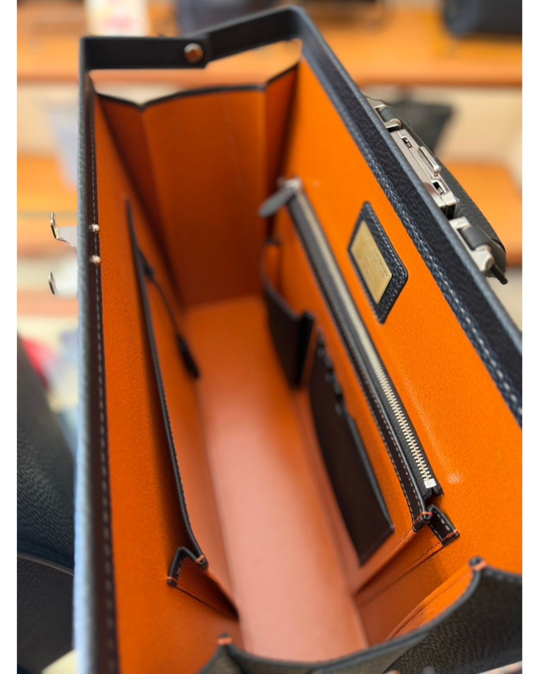 BLACK BULL Smart Dulles Bag with One-Touch Lock