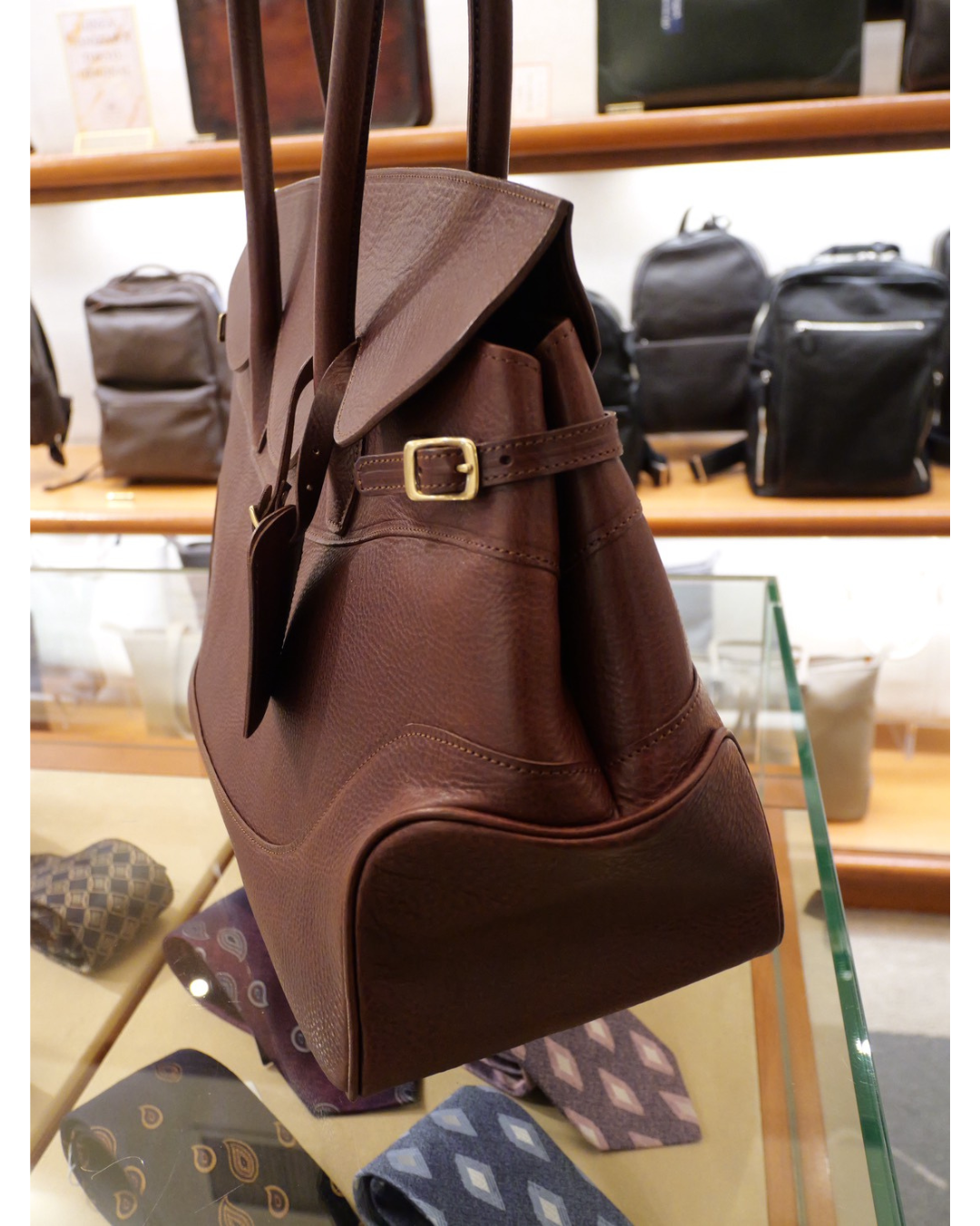 フラップトートバッグ(Minerva Box)