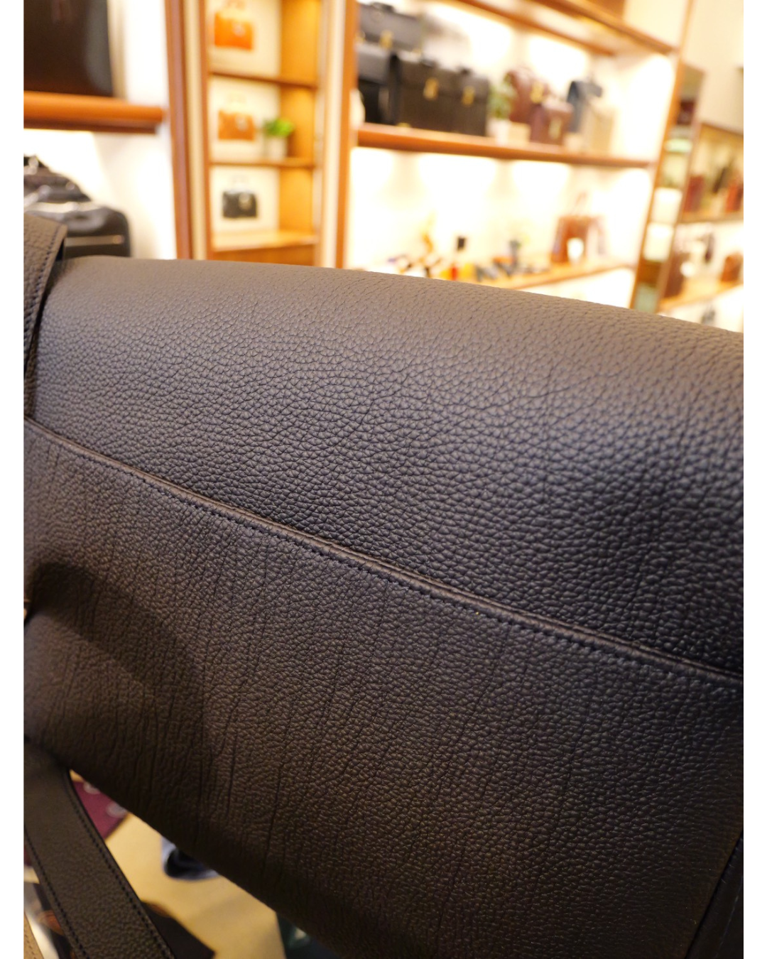 ドイツシュリンク被せショルダーバッグ Lサイズ