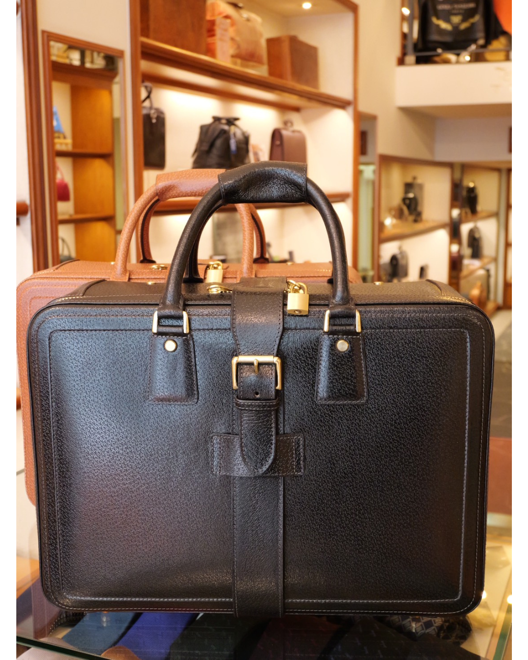 GINZA TANIZAWA TOKYO エアーケース Mサイズ