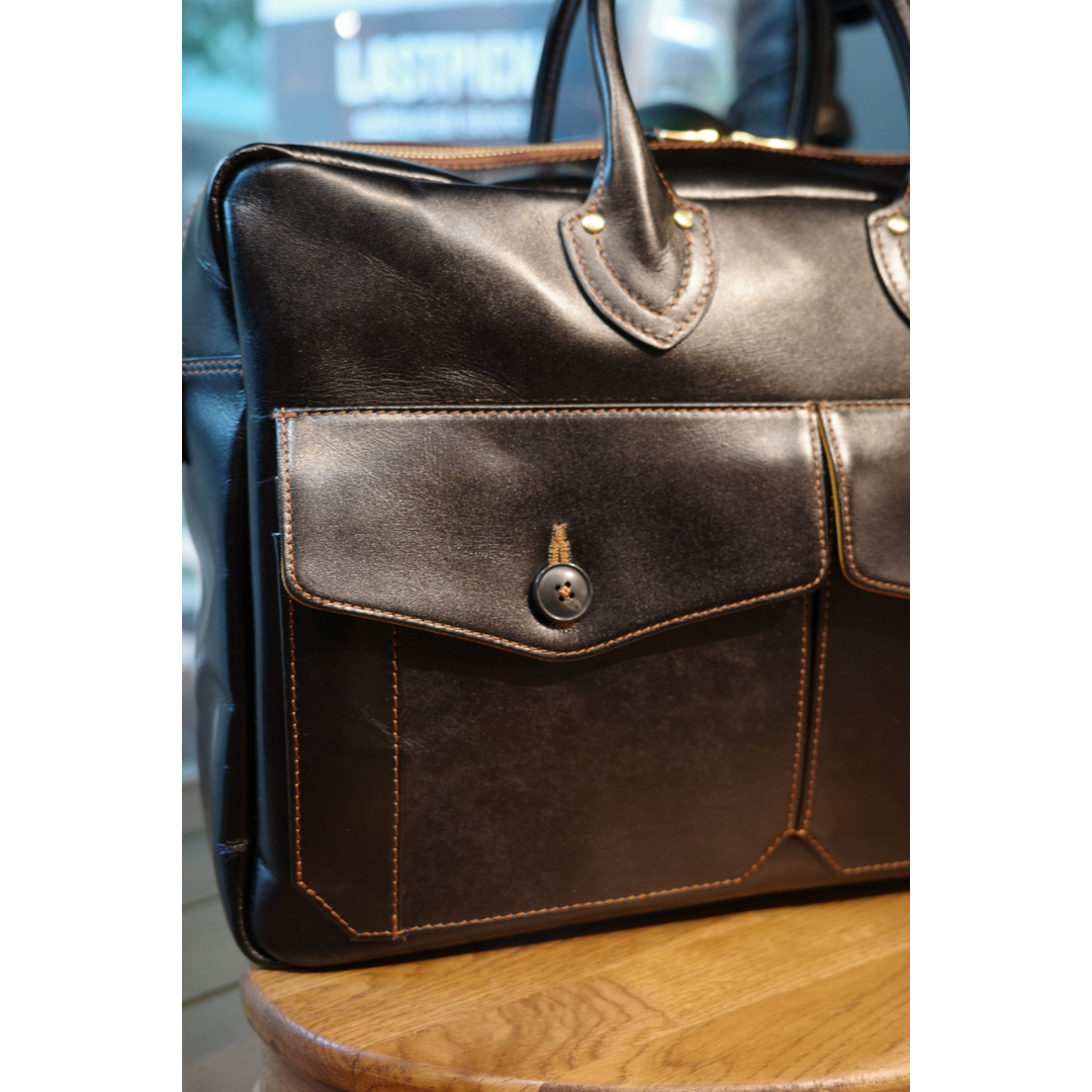 Classic Leather Briefcase – Travel Jacket A-1 Model, Size M