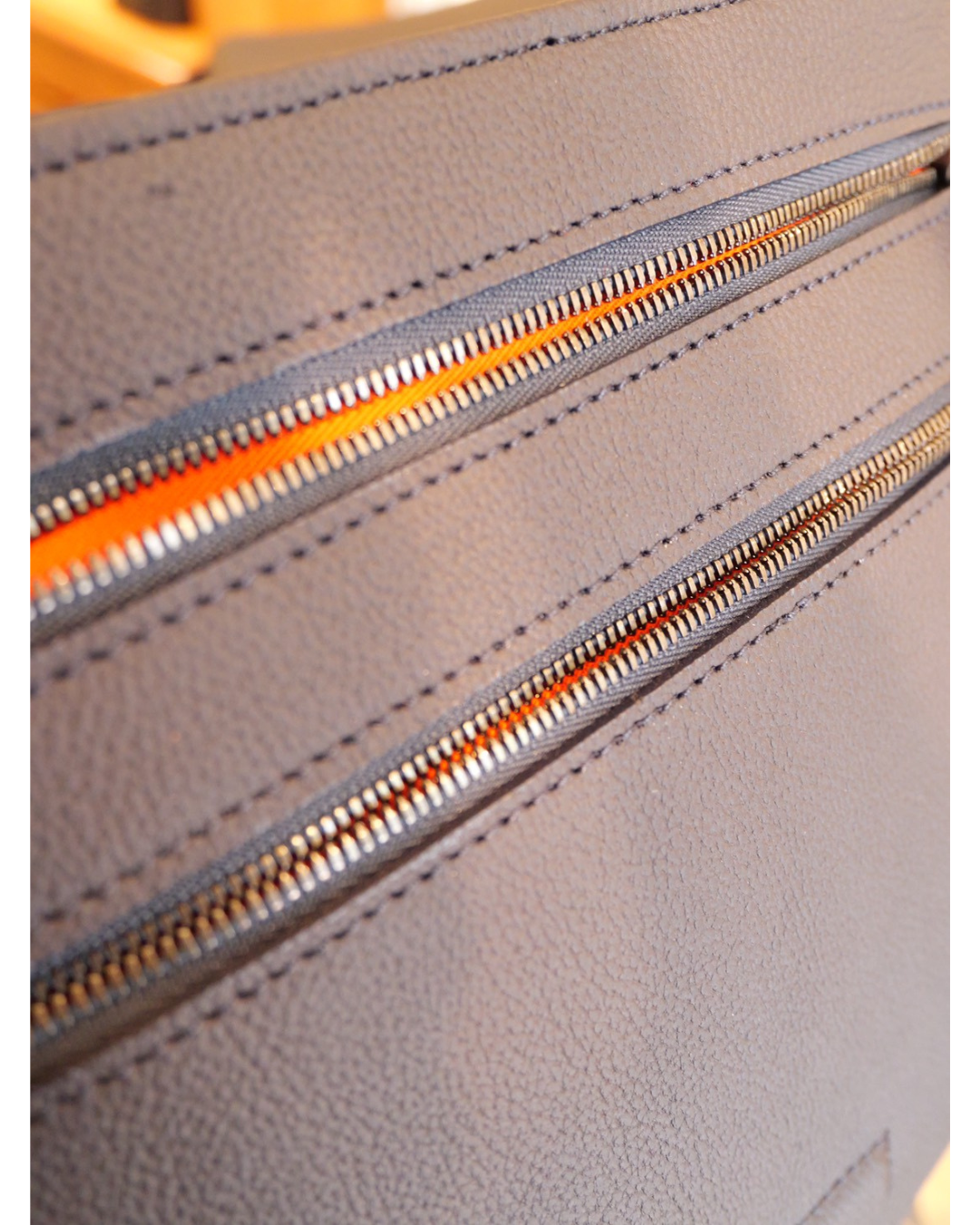 ドイツシュリンク被せショルダーバッグ Mサイズ