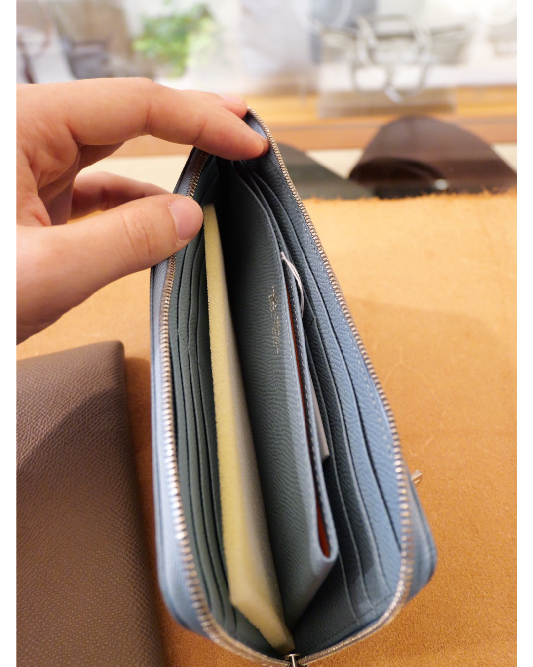 L字型イタリアレザー長財布