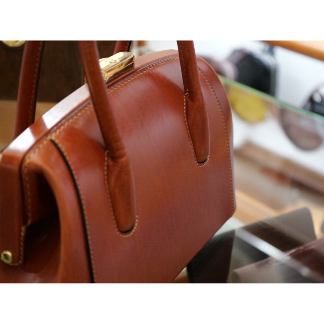 Minidales Bag "Irma" Lugat Shaolder Leather