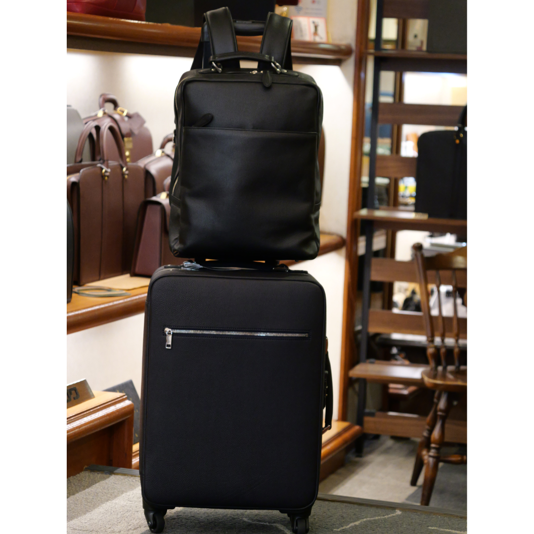 Mochila de cuero impermeable