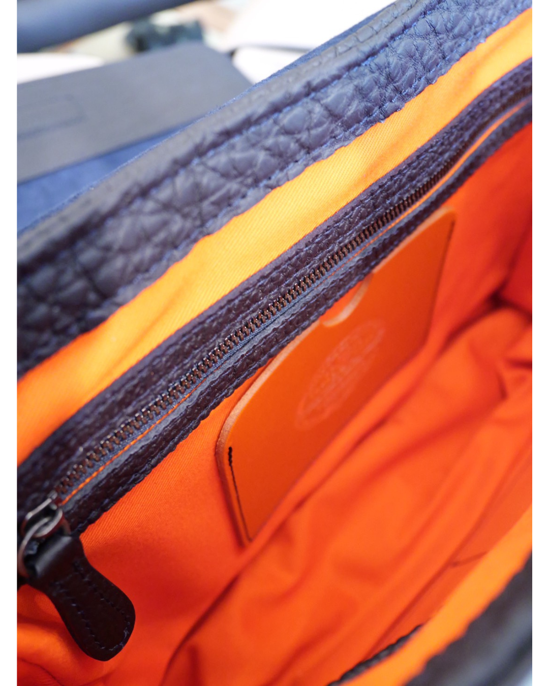 ドイツシュリンク被せショルダーバッグ Mサイズ