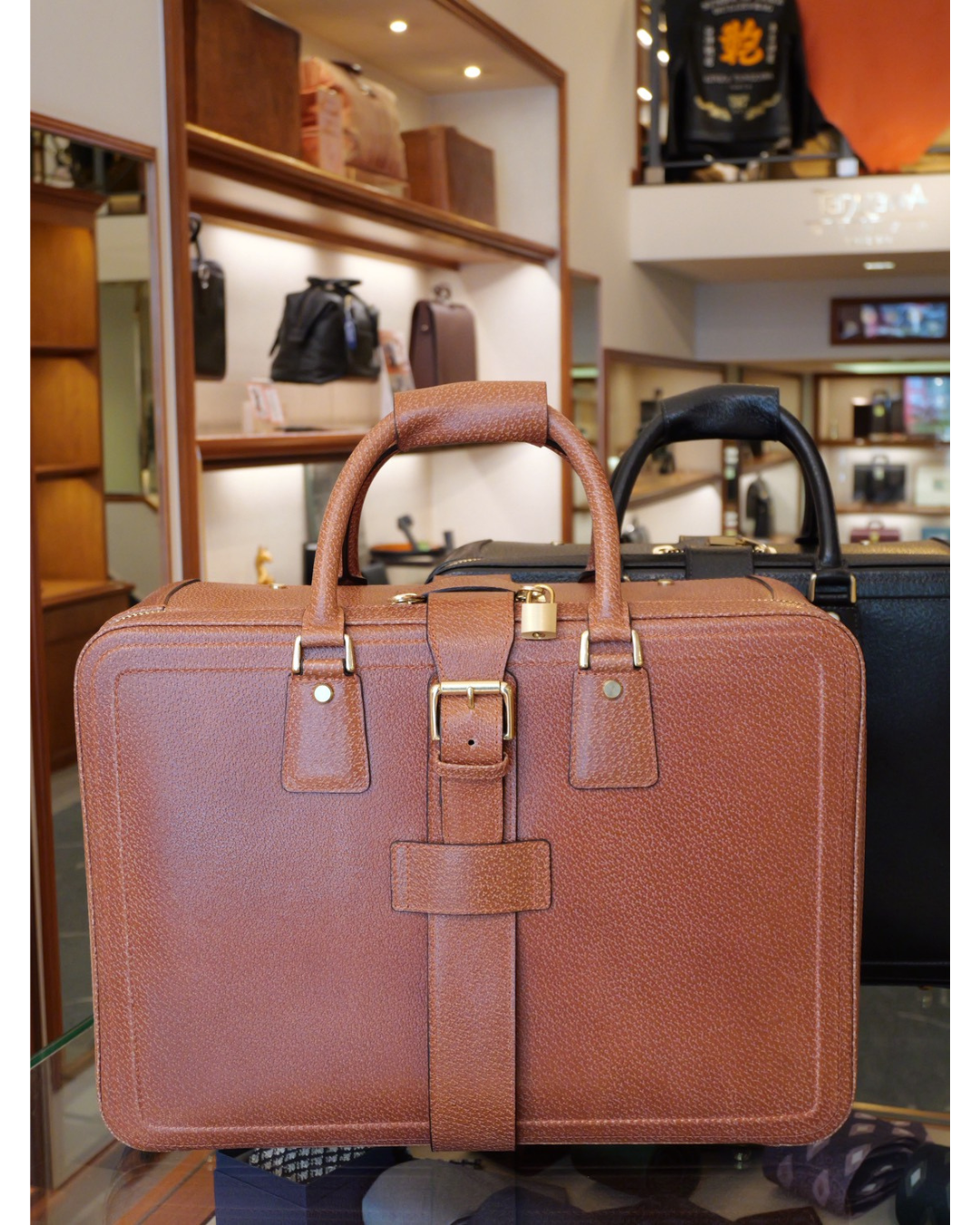 GINZA TANIZAWA TOKYO エアーケース Mサイズ