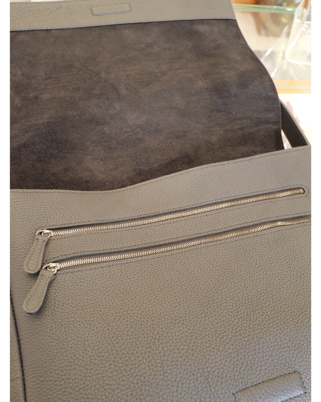 ドイツシュリンク被せショルダーバッグ Mサイズ