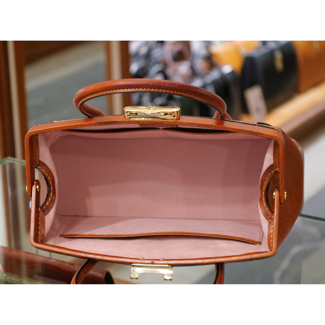 Minidales Bag "Irma" Lugat Shaolder Leather