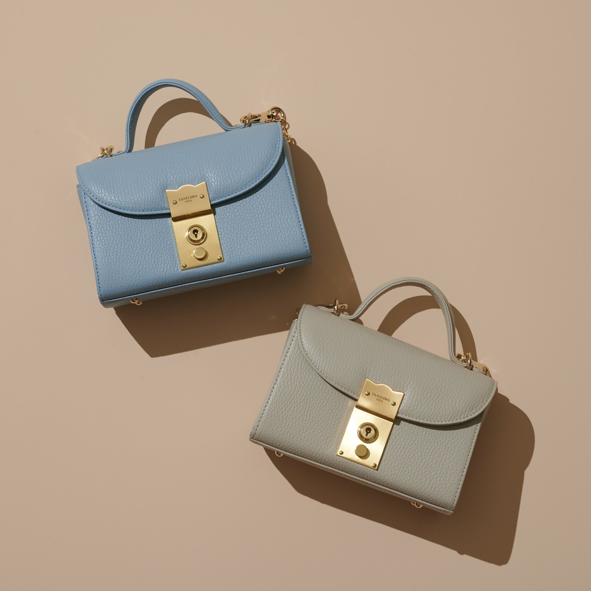 Shoulder bag with a lock Italian leather