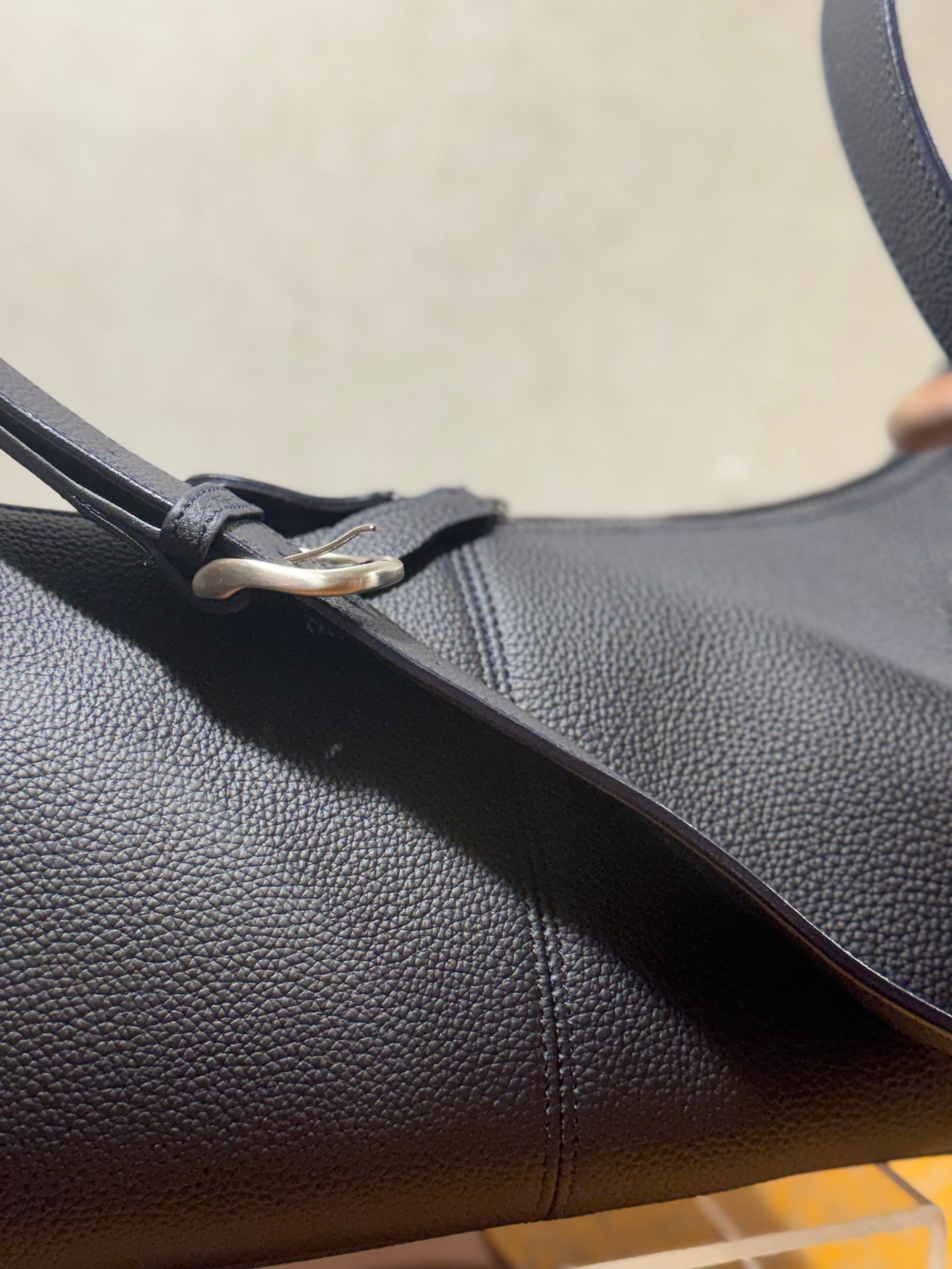 「yaguruma 矢車」ショルダーバッグドイツシュリンク