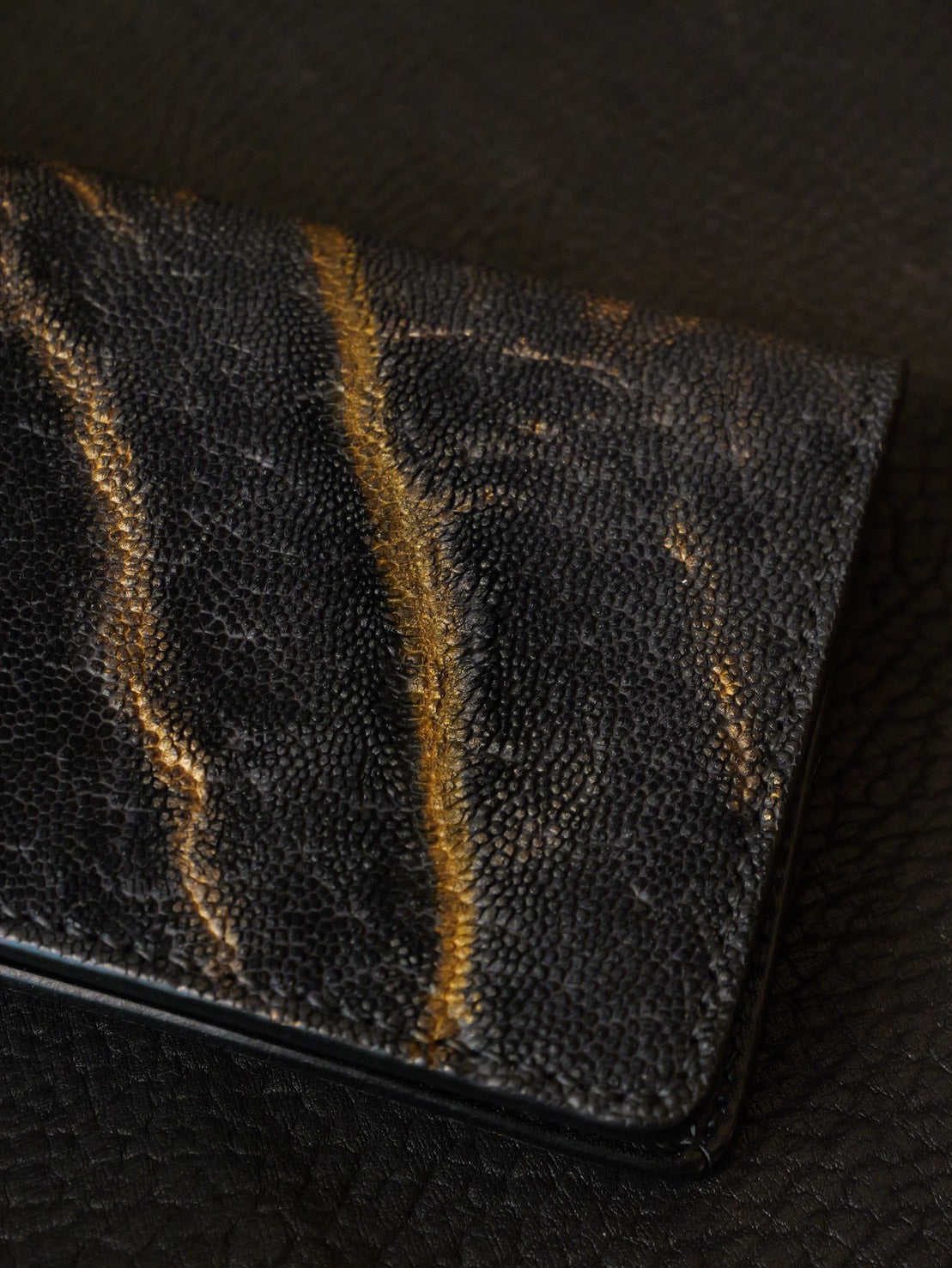 手染め金色エレファントレザー 長財布|象革 一点もの 日本製