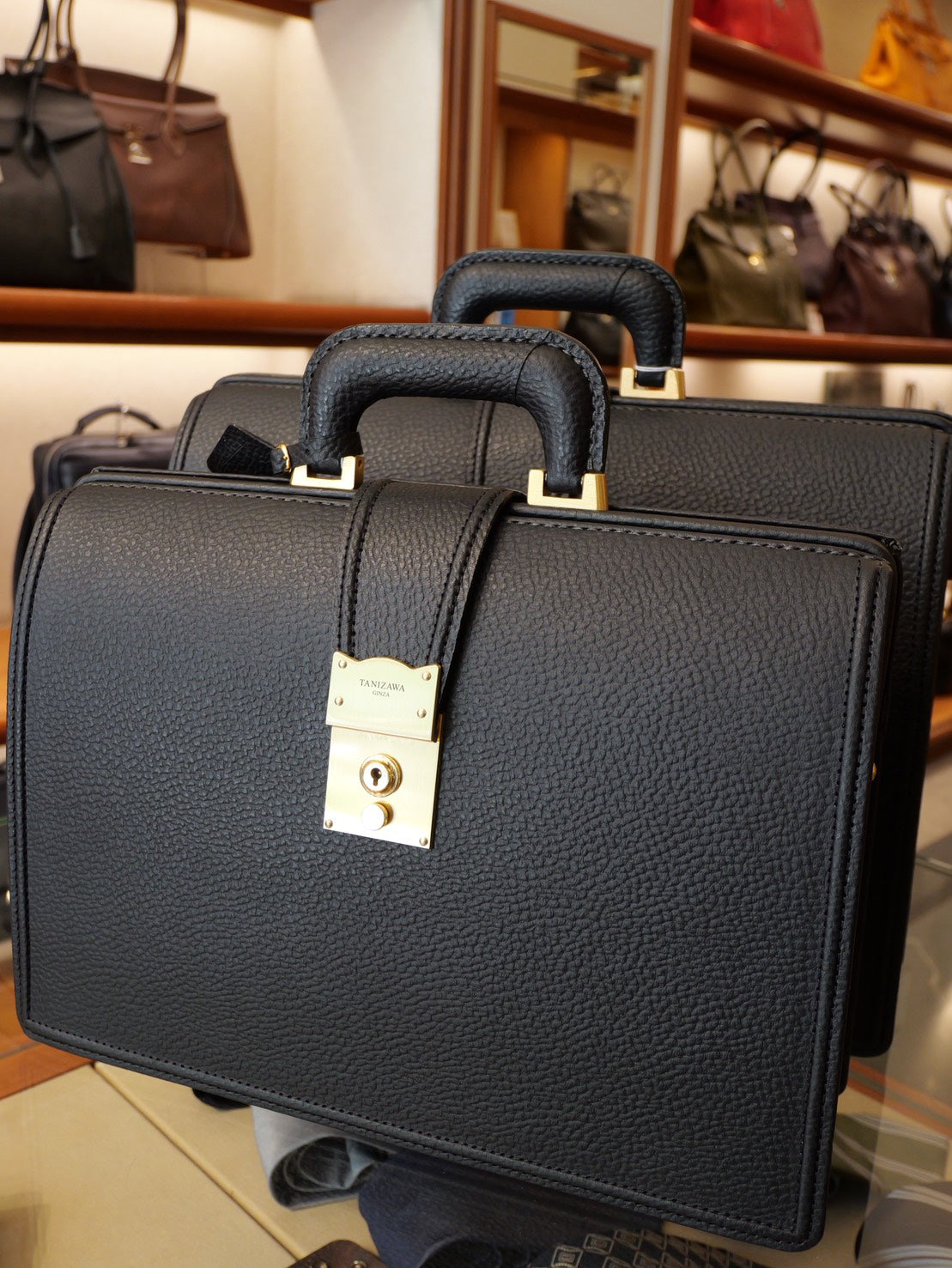 Tamaño de la bolsa de la bolsa de toro negro