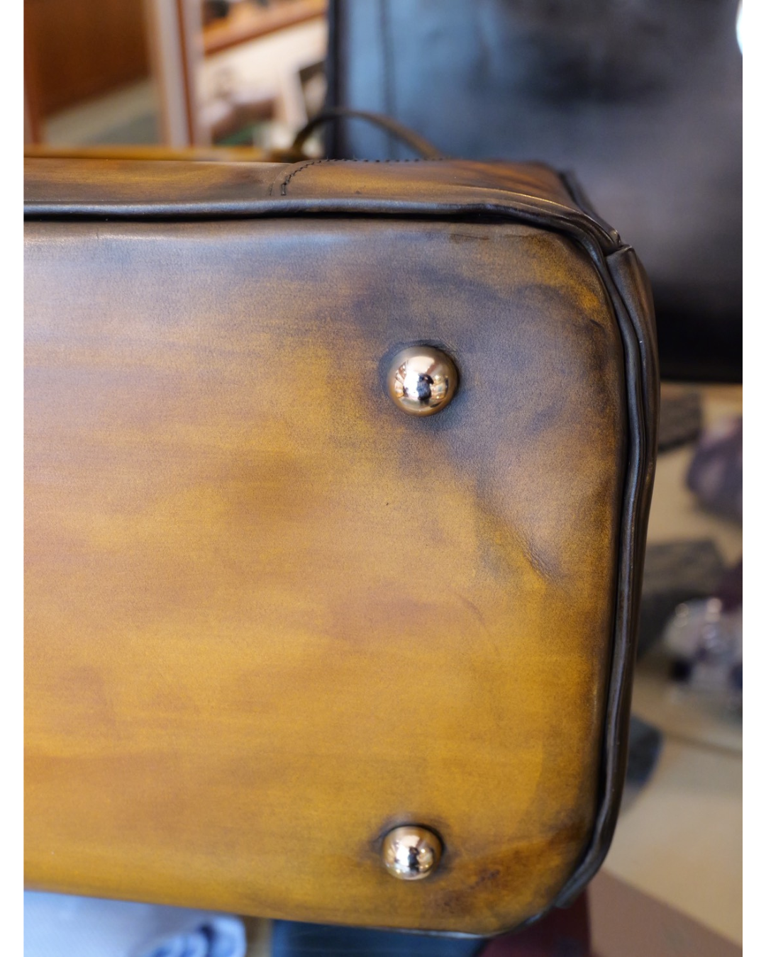 手染め国産 姫路レザートートバッグ（シリアルナンバー入り）