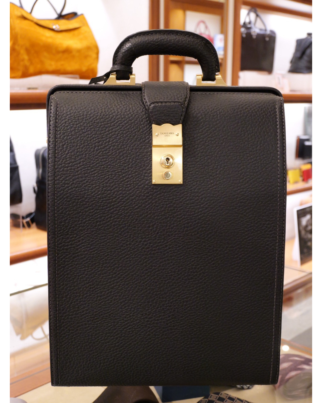 BLACK BULL ダレスバッグリュック