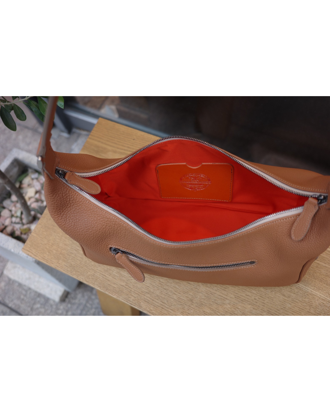 「yaguruma 矢車」ショルダーバッグドイツシュリンク