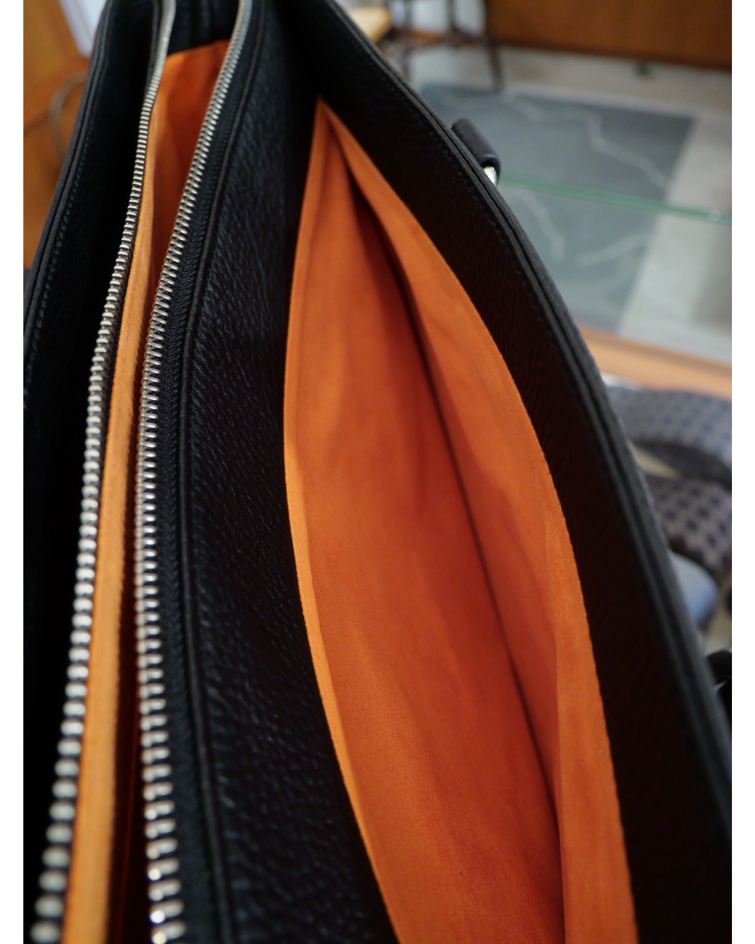 姫路レザー トートバッグ 両面あおりポケット付き