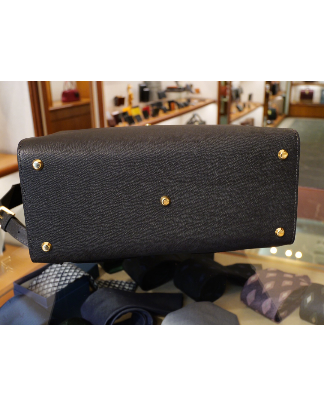 【防水本革】ダレスバッグリュック 姫路レザー型押し ブラック 日本製（キャリーオン対応）