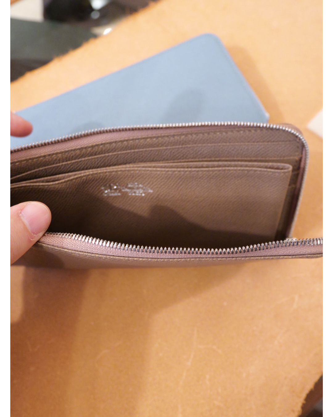 L字型イタリアレザー長財布