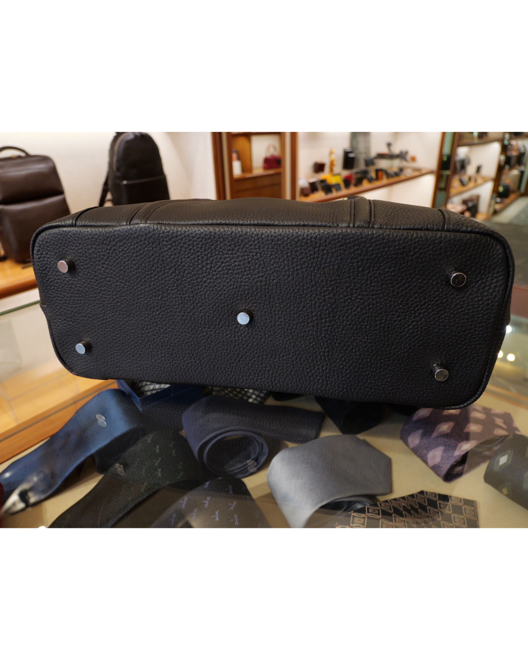 姫路レザー トートバッグ 両面あおりポケット付き