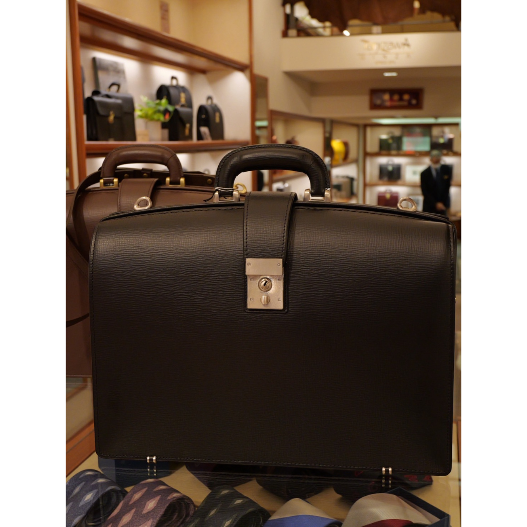 T.TATEMATSUダレスバッグ ビジネスショルダーバッグ 本革2way T.TATEMATSUダレスバッグ ビジネスショルダーバッグ 本革2way T