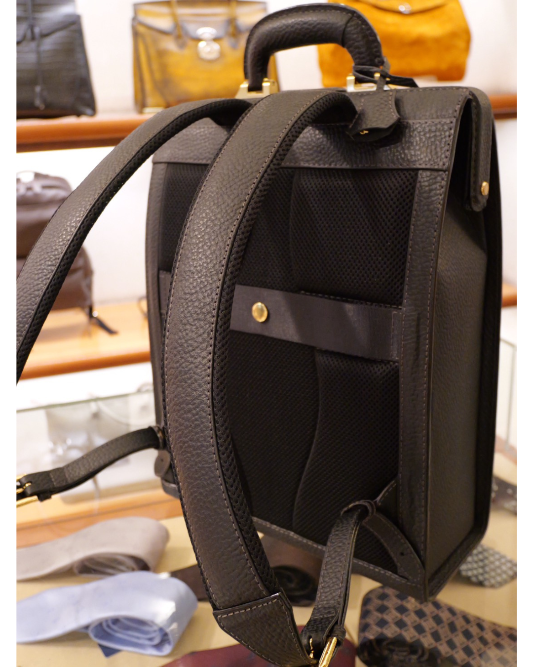 BLACK BULL ダレスバッグリュック