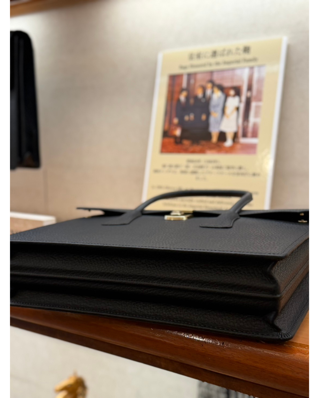 黑公牛兩人手提袋皮瓣類型