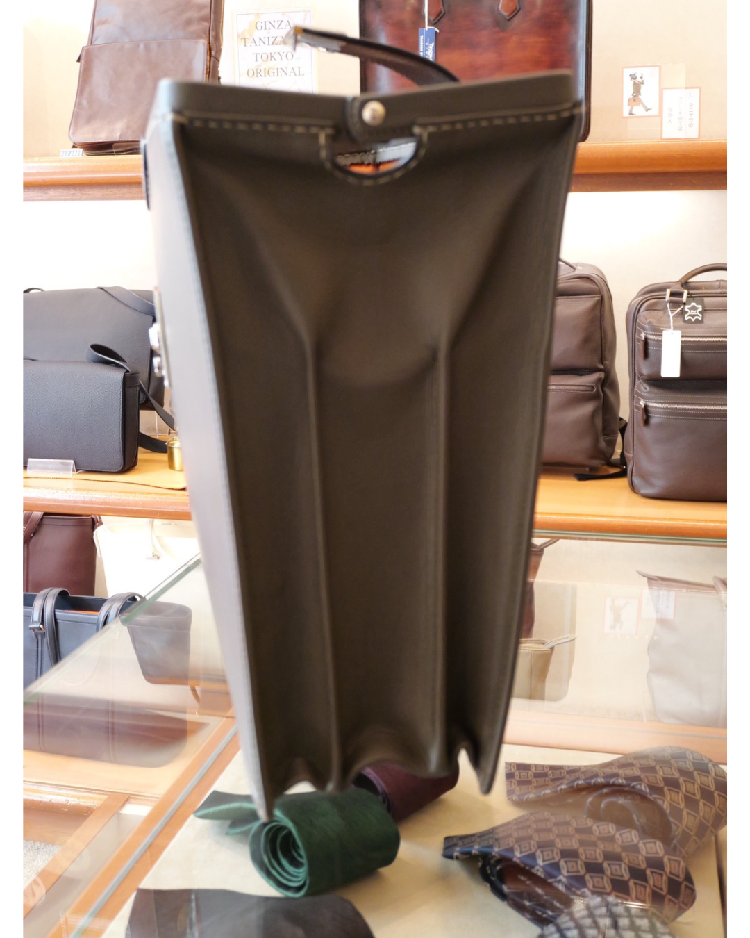 황소 부드러운 데일스 백 L 크기