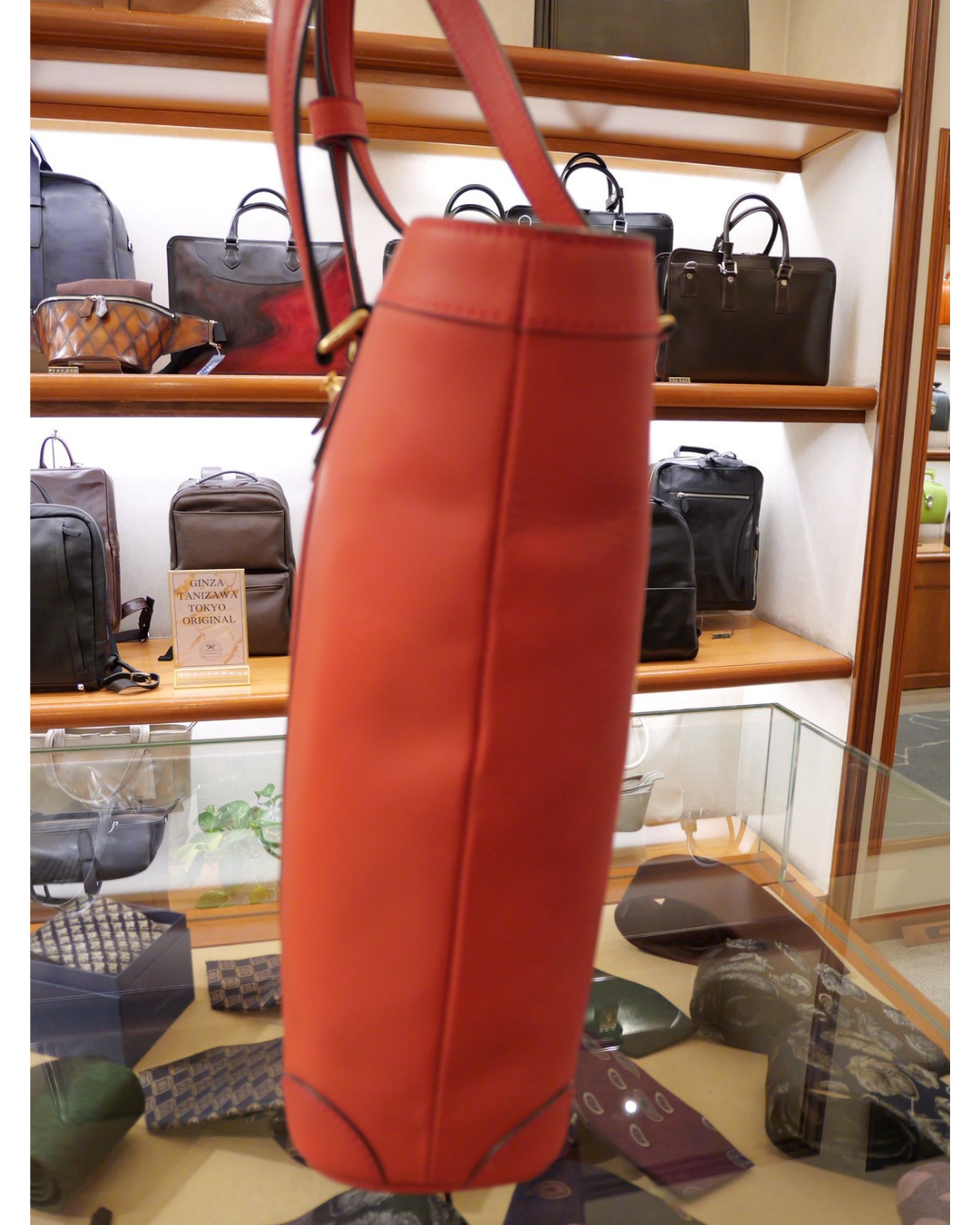 GINZA TANIZAWA TOKYO×SILVER LAKE CLUB レザートートバッグ(レッド) GINZA TANIZAWA TOKYO×SILVER LAKE CLUB レザートートバッグ(レッド)