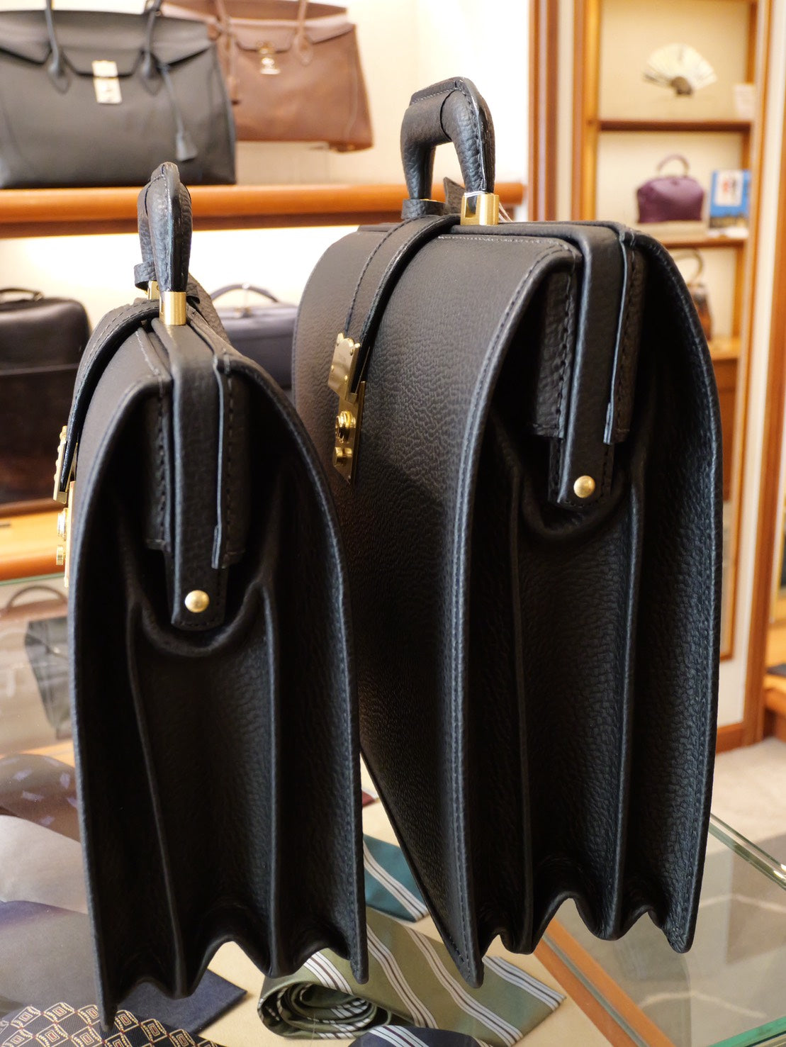 Tamaño de la bolsa de la bolsa de toro negro