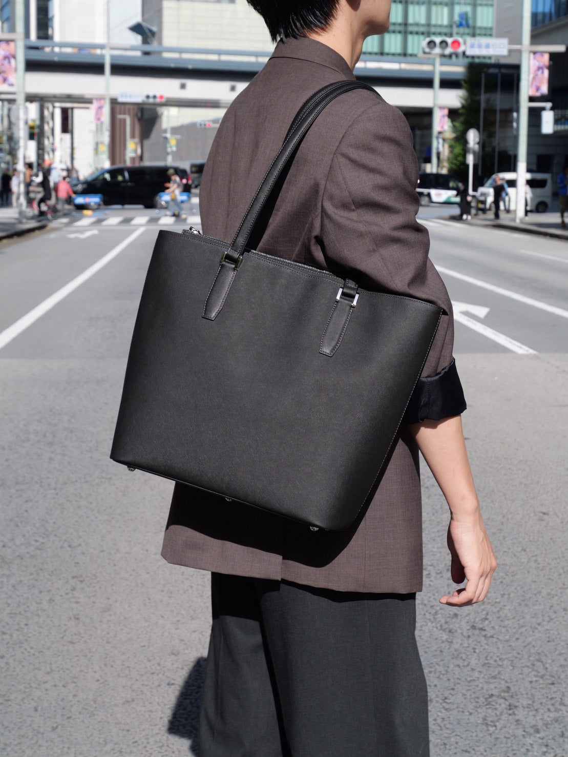 防水姫路レザー 両面あおりポケット 縦型トートバッグ｜日本製 本革