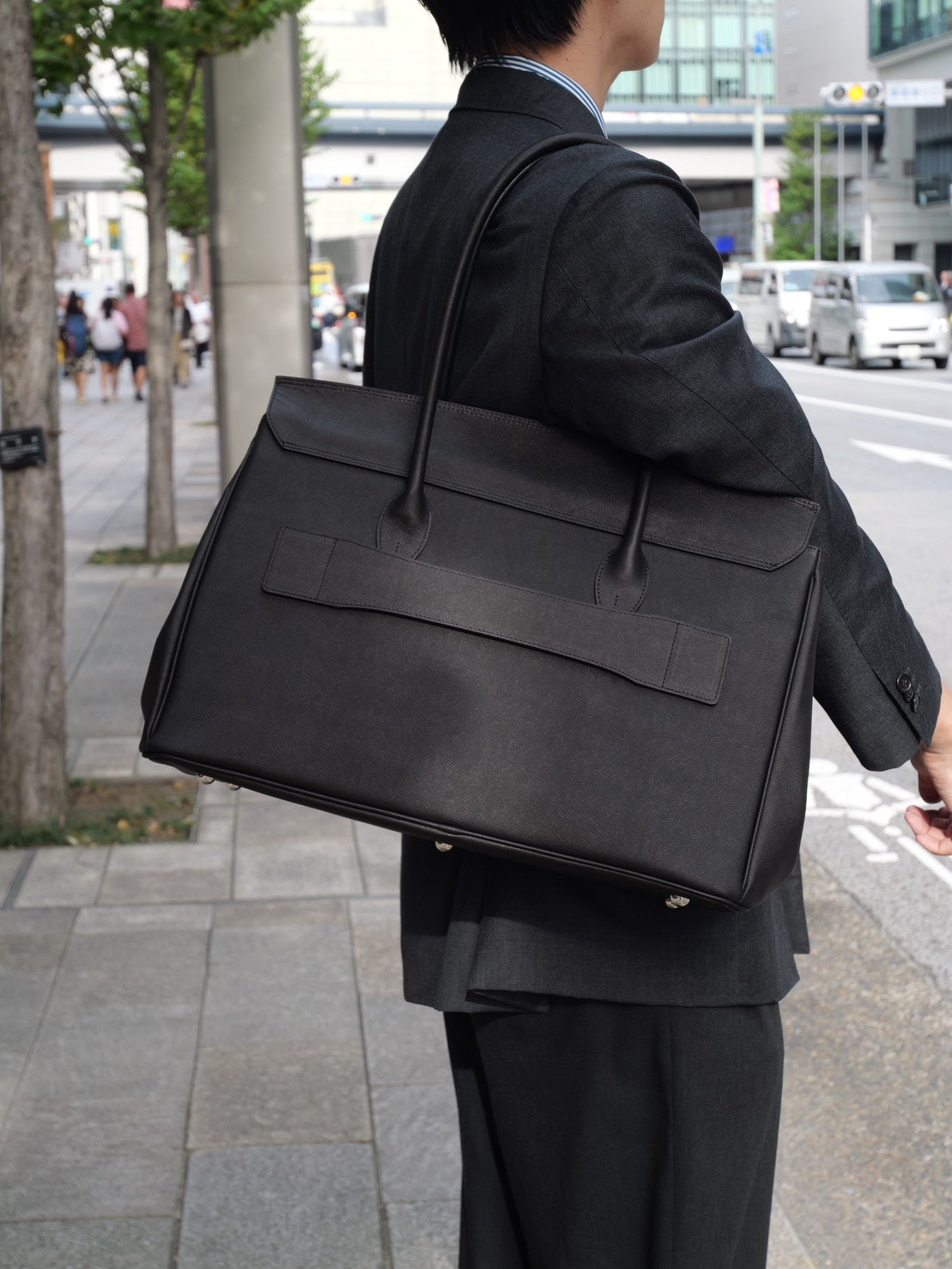 姫路防水レザー プリズム型押し 錠前付きトートバッグ Lサイズ｜日本製 本革