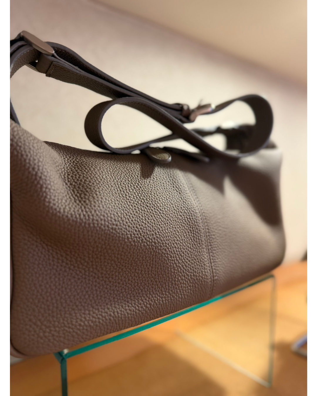 "YAGURUMA Yaha" shoulder bag German Shrink
